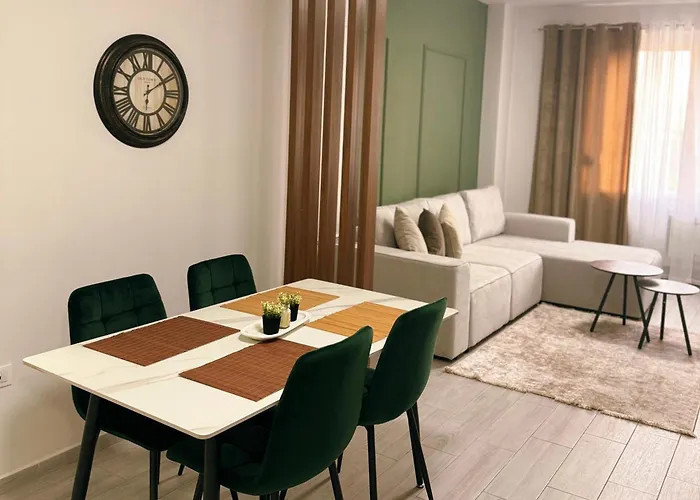 Enol Plazza Apartment