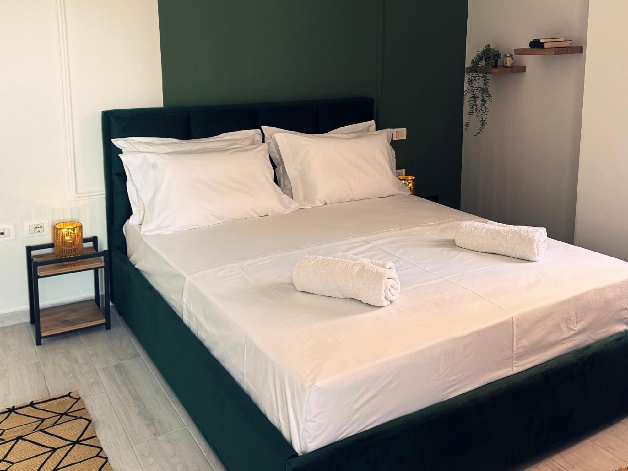Enol Plazza Apartment